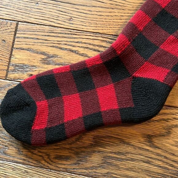 Heat holders, thermal socks, red and white buffalo plaid - Picture 3 of 4